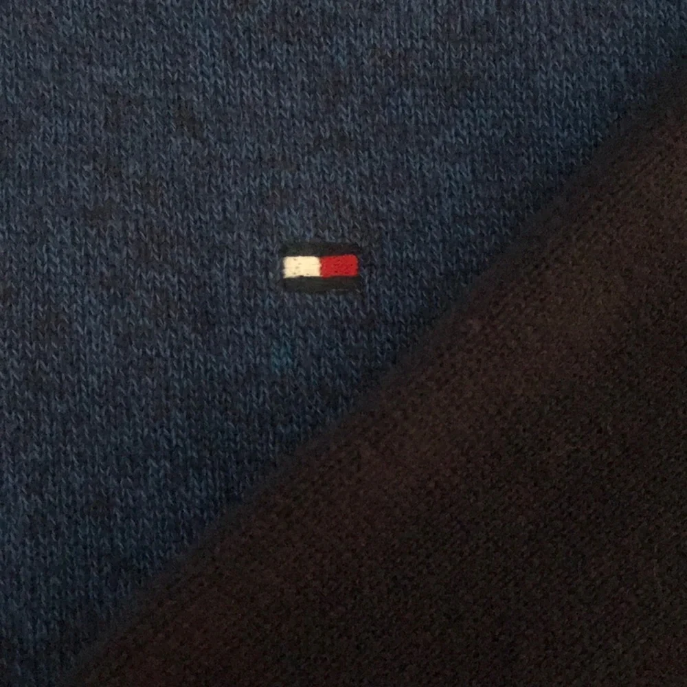 💙Tommy Hilfiger Youth Sweater💙
